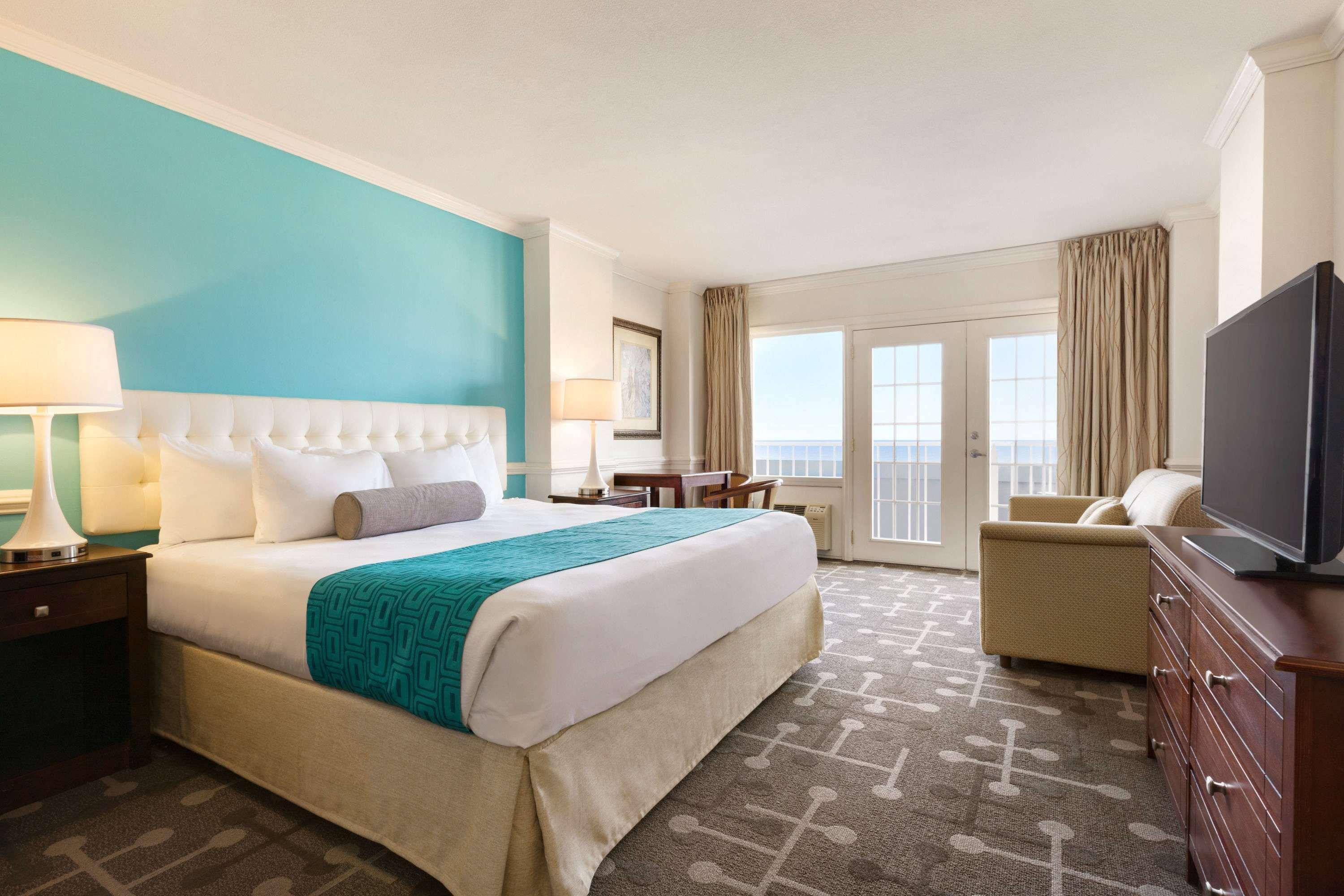 Howard Johnson Plaza By Wyndham Ocean City Oceanfront Ngoại thất bức ảnh