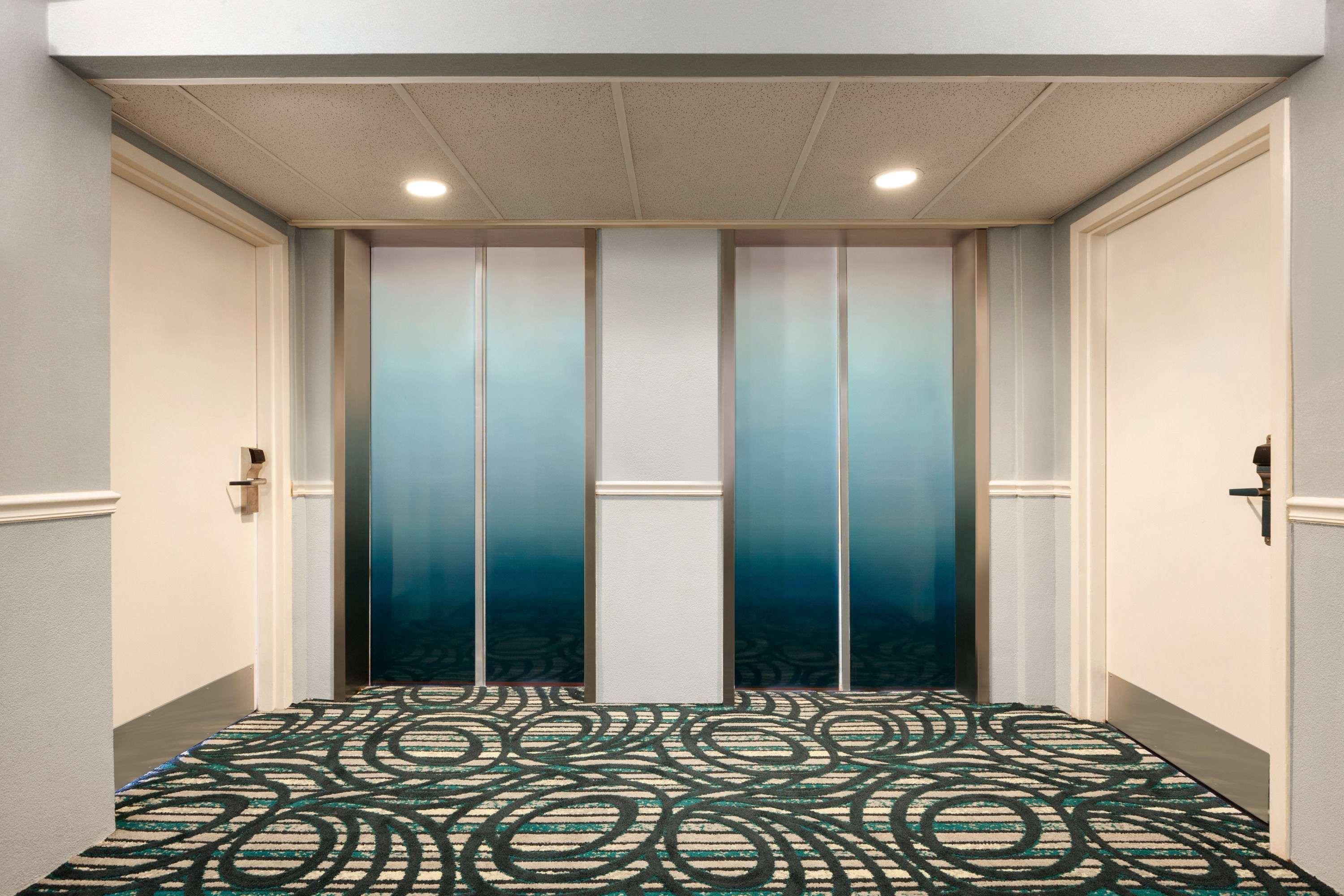 Howard Johnson Plaza By Wyndham Ocean City Oceanfront Ngoại thất bức ảnh
