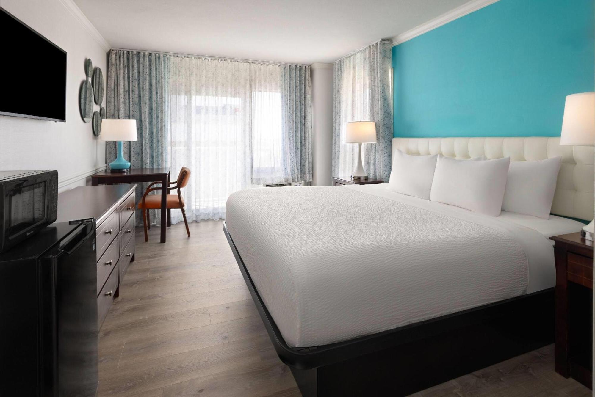 Howard Johnson Plaza By Wyndham Ocean City Oceanfront Ngoại thất bức ảnh