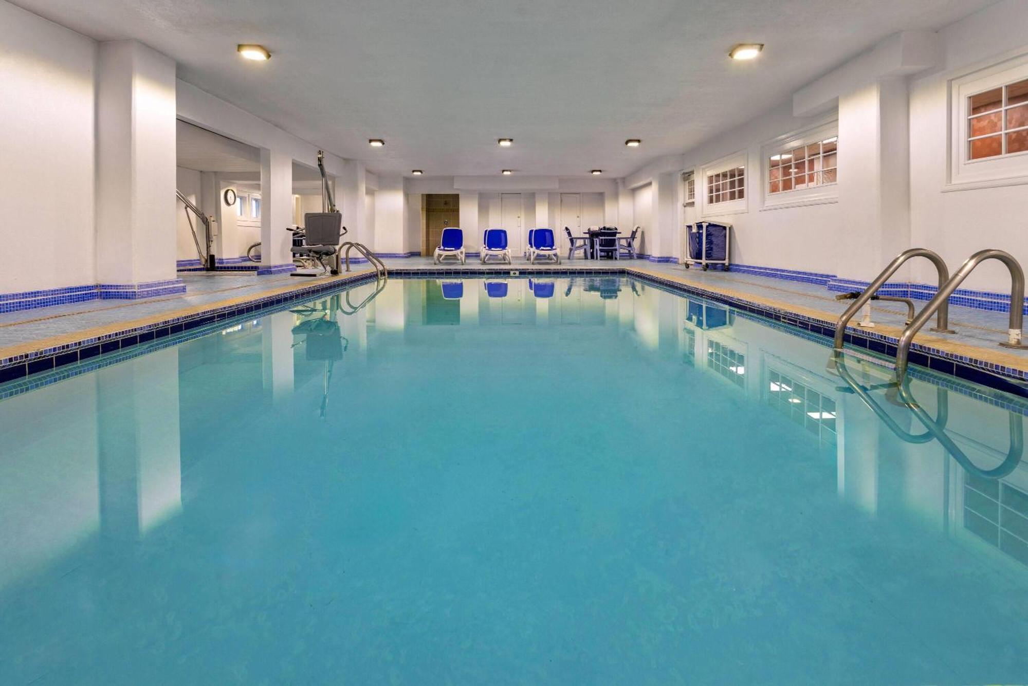 Howard Johnson Plaza By Wyndham Ocean City Oceanfront Ngoại thất bức ảnh