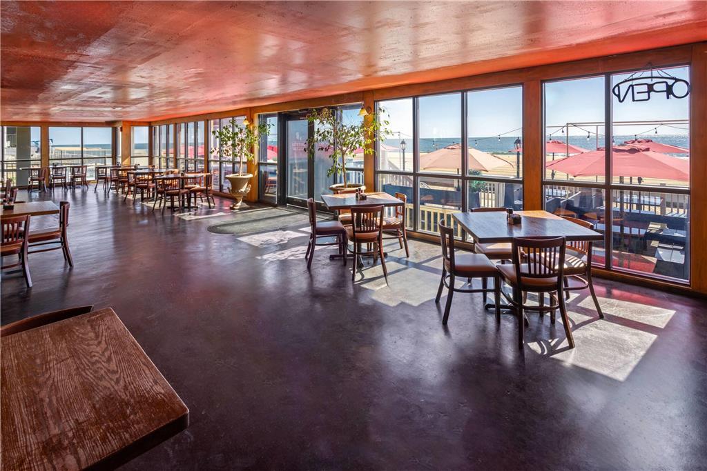 Howard Johnson Plaza By Wyndham Ocean City Oceanfront Nhà hàng bức ảnh
