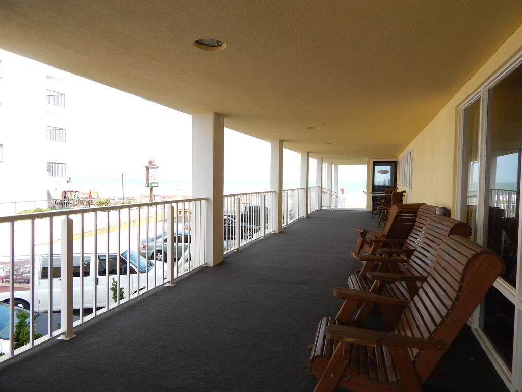 Howard Johnson Plaza By Wyndham Ocean City Oceanfront Ngoại thất bức ảnh